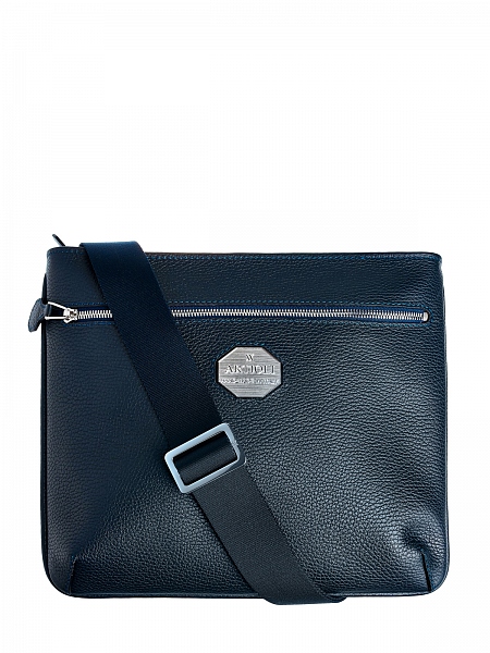 Лаконичная сумка-мессенджер из&nbsp;кожи ламы с&nbsp;регулируемым плечевым ремнем