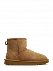 UGG AUSTRALIA