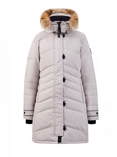 Стеганая парка Lorette с&nbsp;мехом койота и&nbsp;разрезами на&nbsp;кнопках